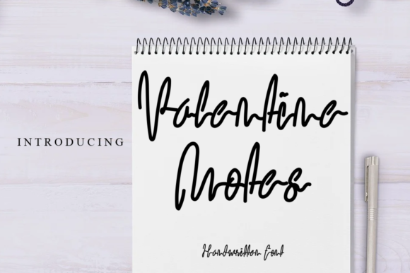 Valentine Notes: A Stylish Script for Creative Branding